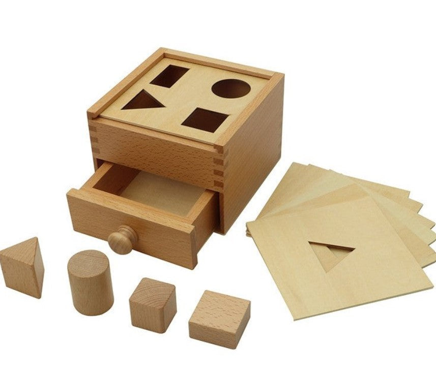 Монтесори кутия за форми с подвижни капаци