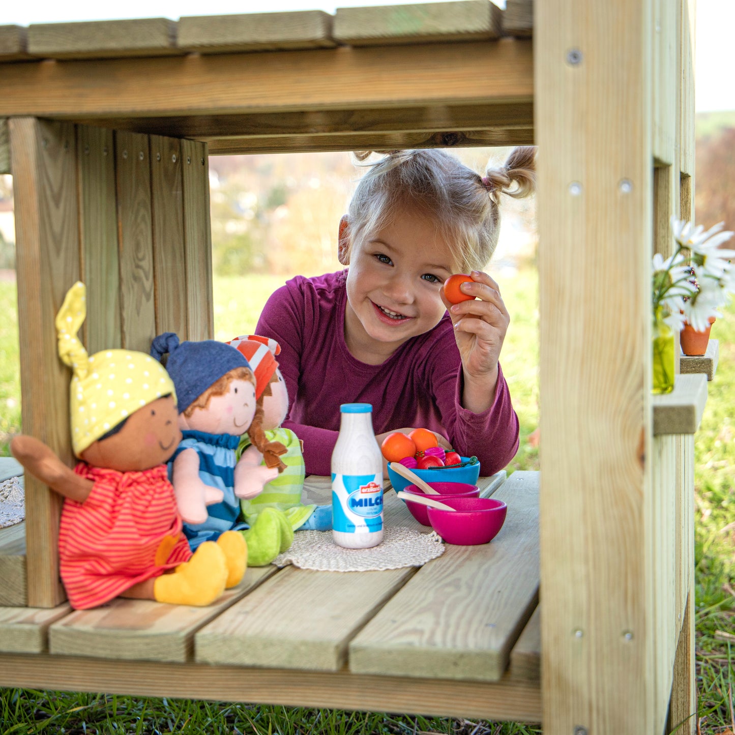 Дървена Детска Къща За Кукли - За Игра На Открито