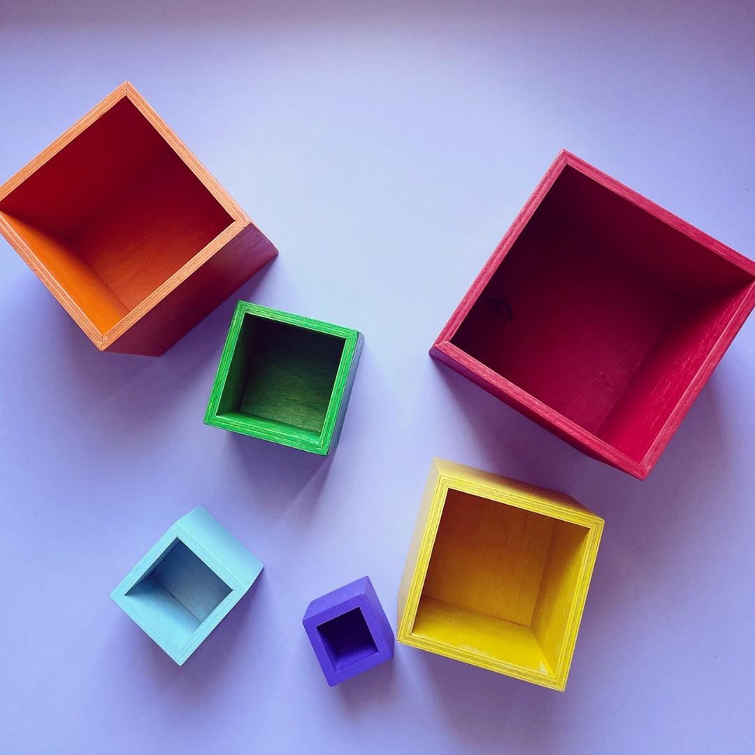 Валдорф Играчка Комплект Кутии “Цветовете На Дъгата”