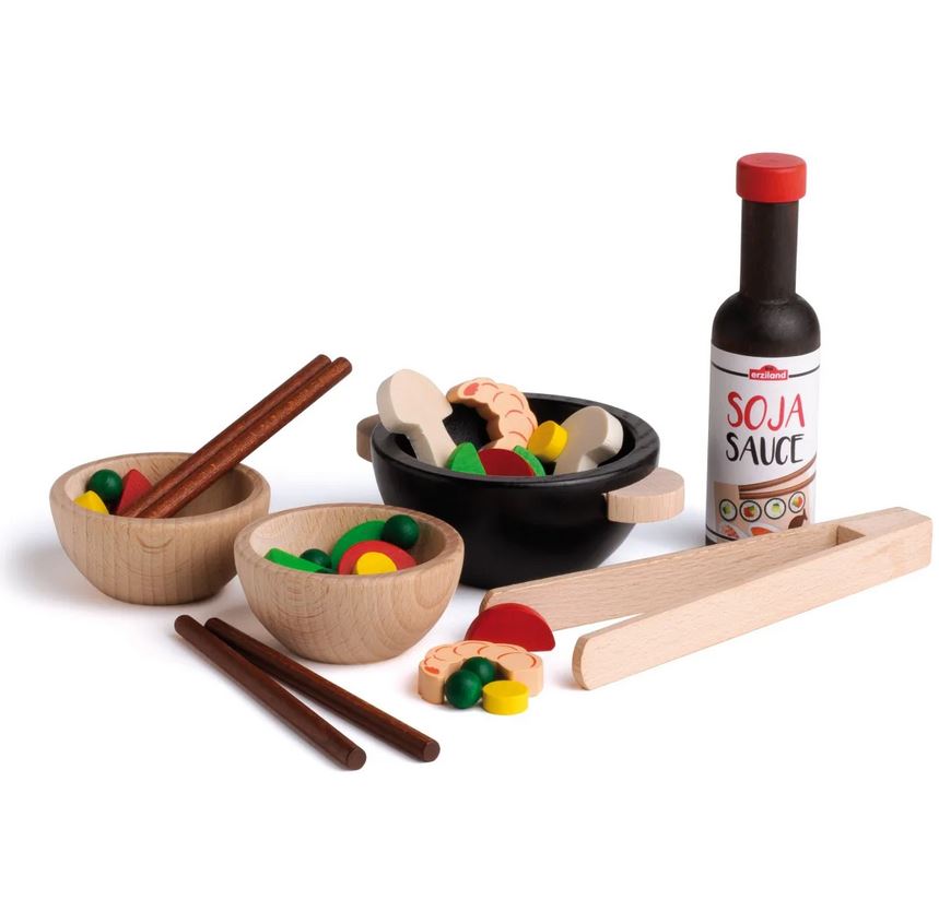 азиатски дървен комплект с хранителни продукти