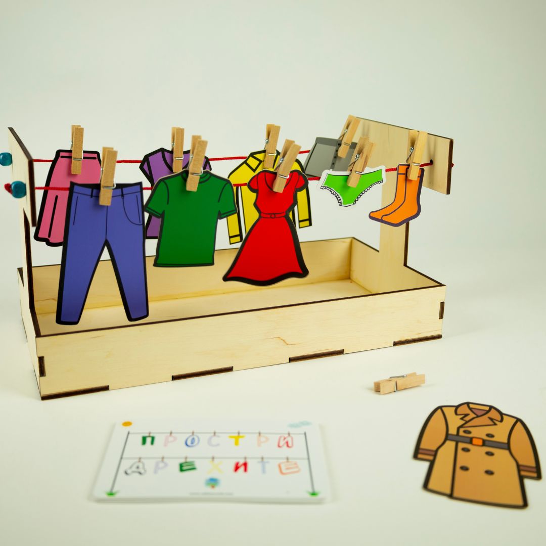 дървен монтесори простор