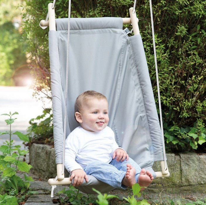 Детска люлка