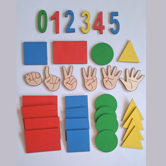 Магнитен Сет С Геометрични Фигури И Числа От 0 до 5