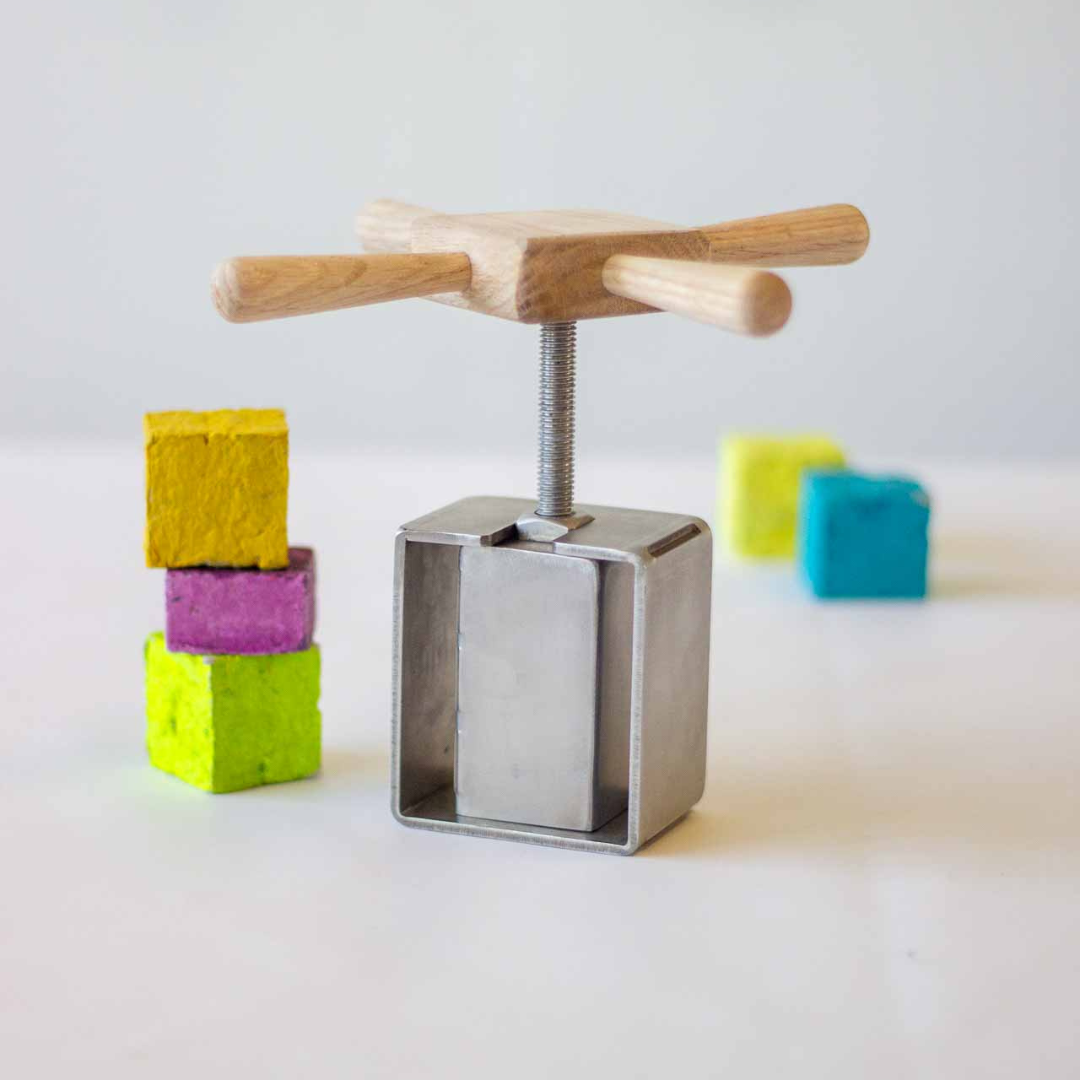 механична преса за рециклиране на хартия 