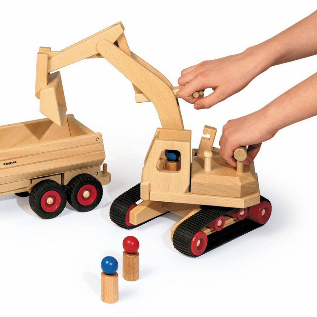 дървена количка багер