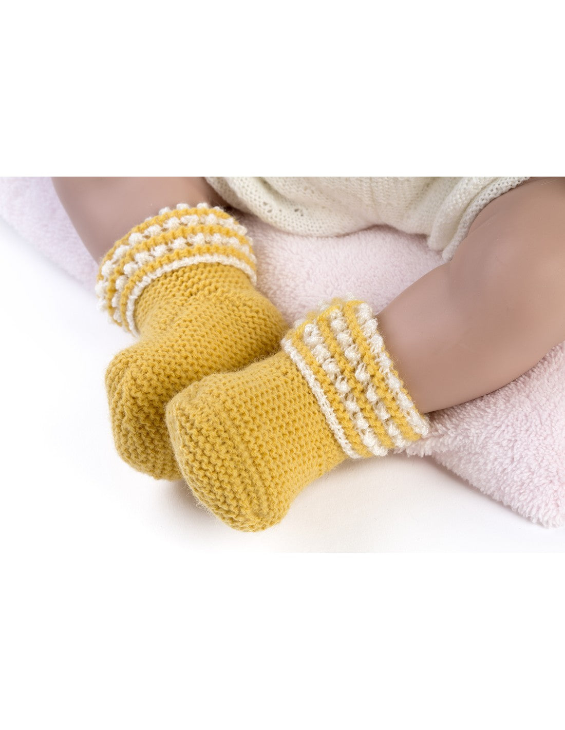 Голяма Кукла Reborn Mia, брюнетка коса, бежов тоалет и аксесоар, 46 см